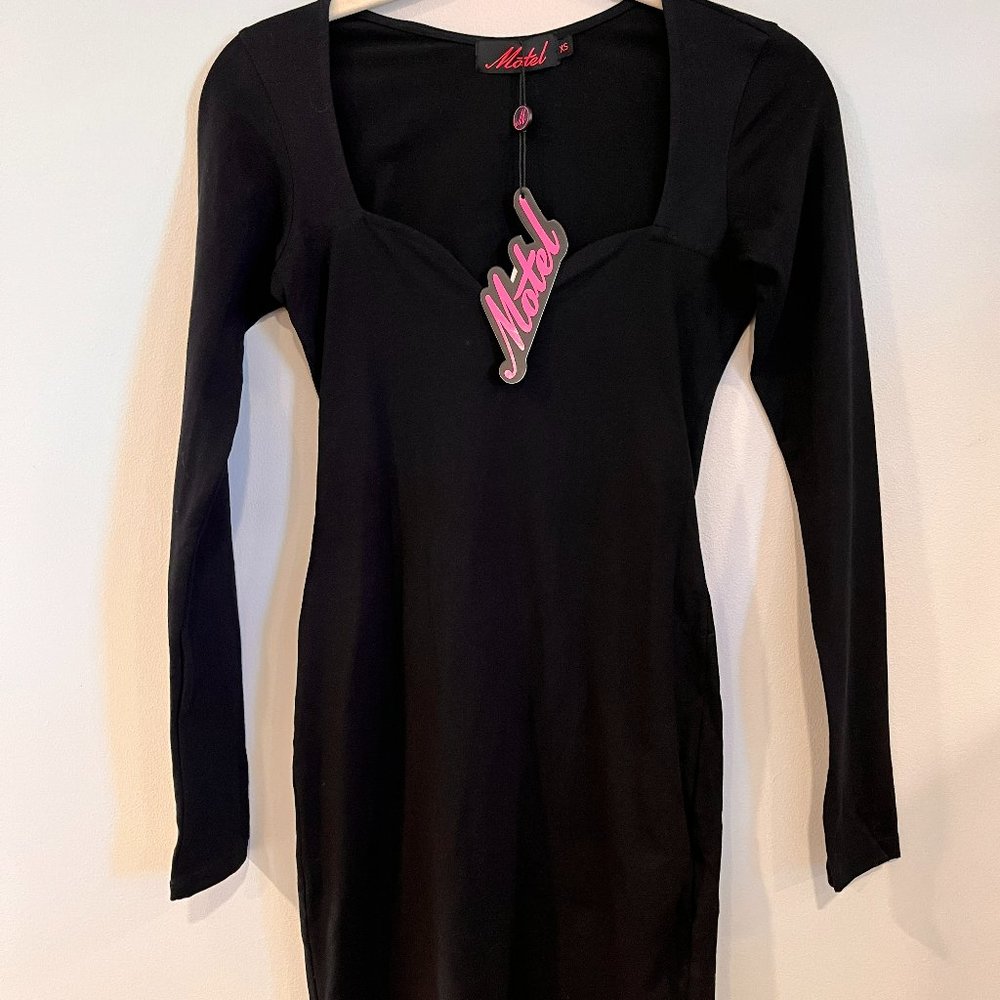 Revolve Motel Long-sleeved Cocktail Dress